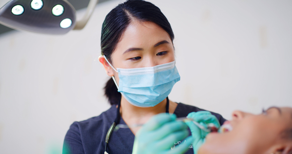 How To Clean Your Teeth When Wearing Clear Braces
