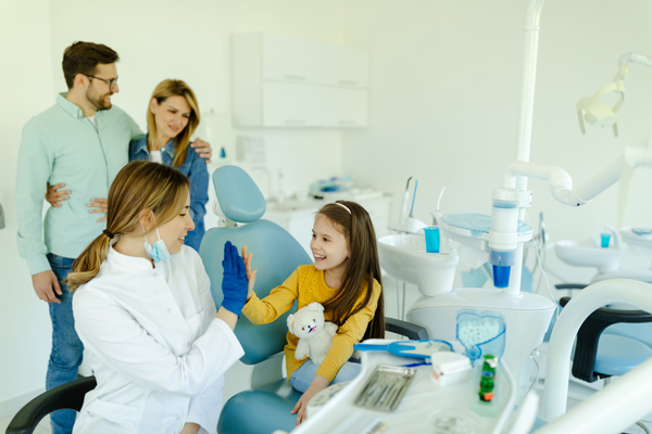 Your Flower Mound Family Dentist Recommends These   Everyday Oral Hygiene Habits